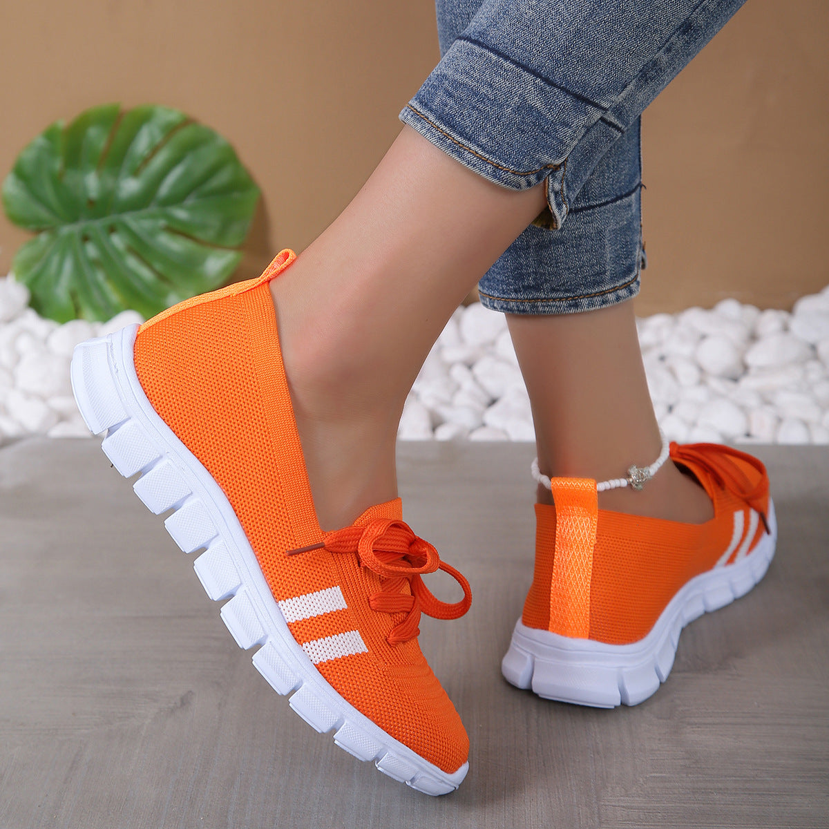 Women's Lightweight Breathable Soft Sole Fly Knit Shoes